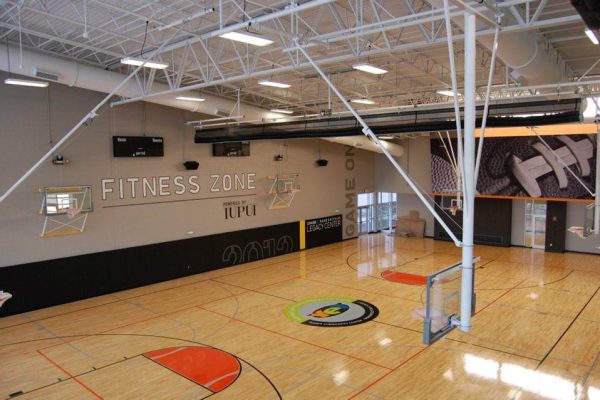 Single Post Front-Braced Front-Folding Ceiling Hung Basketball Backstop