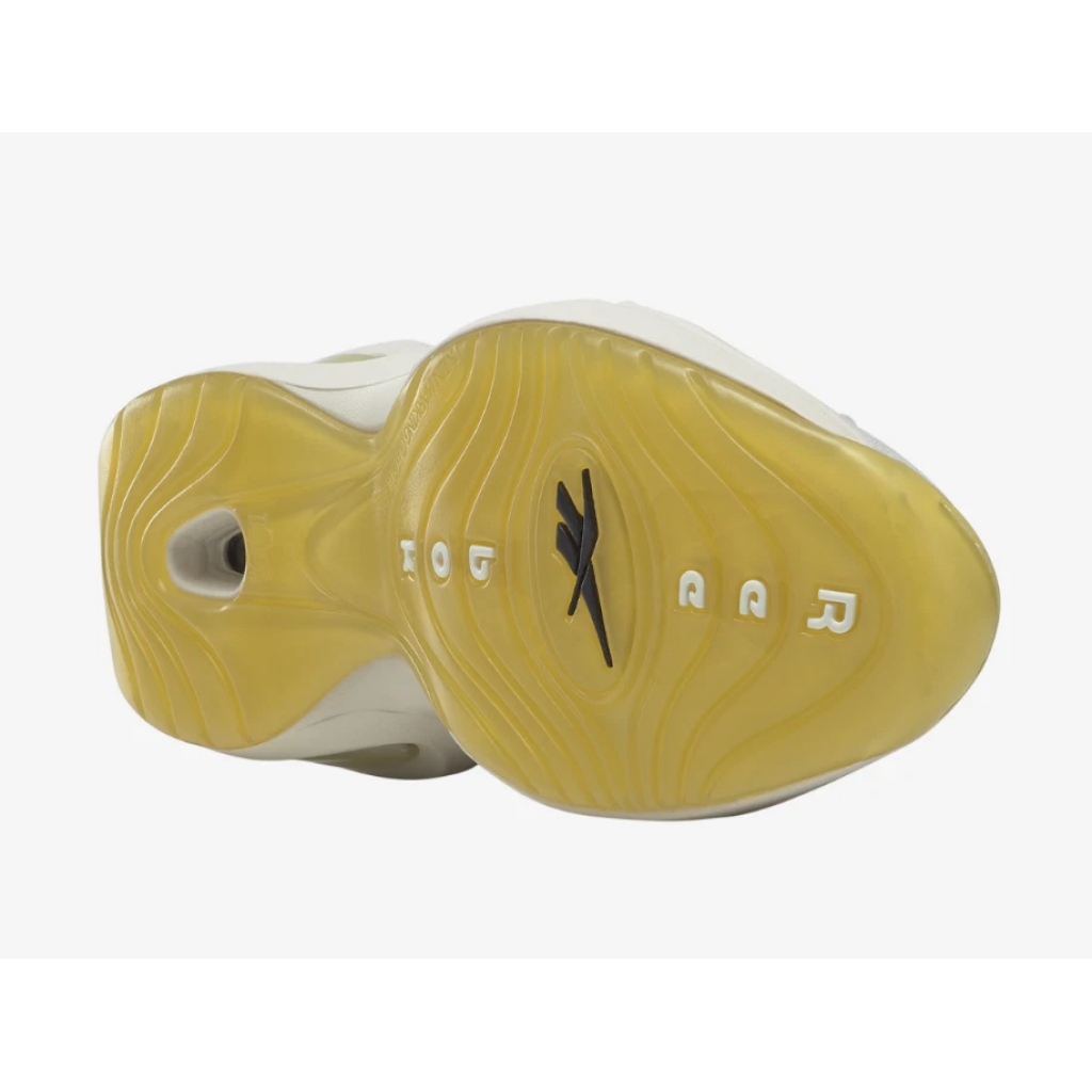 Question White Pump Unisex