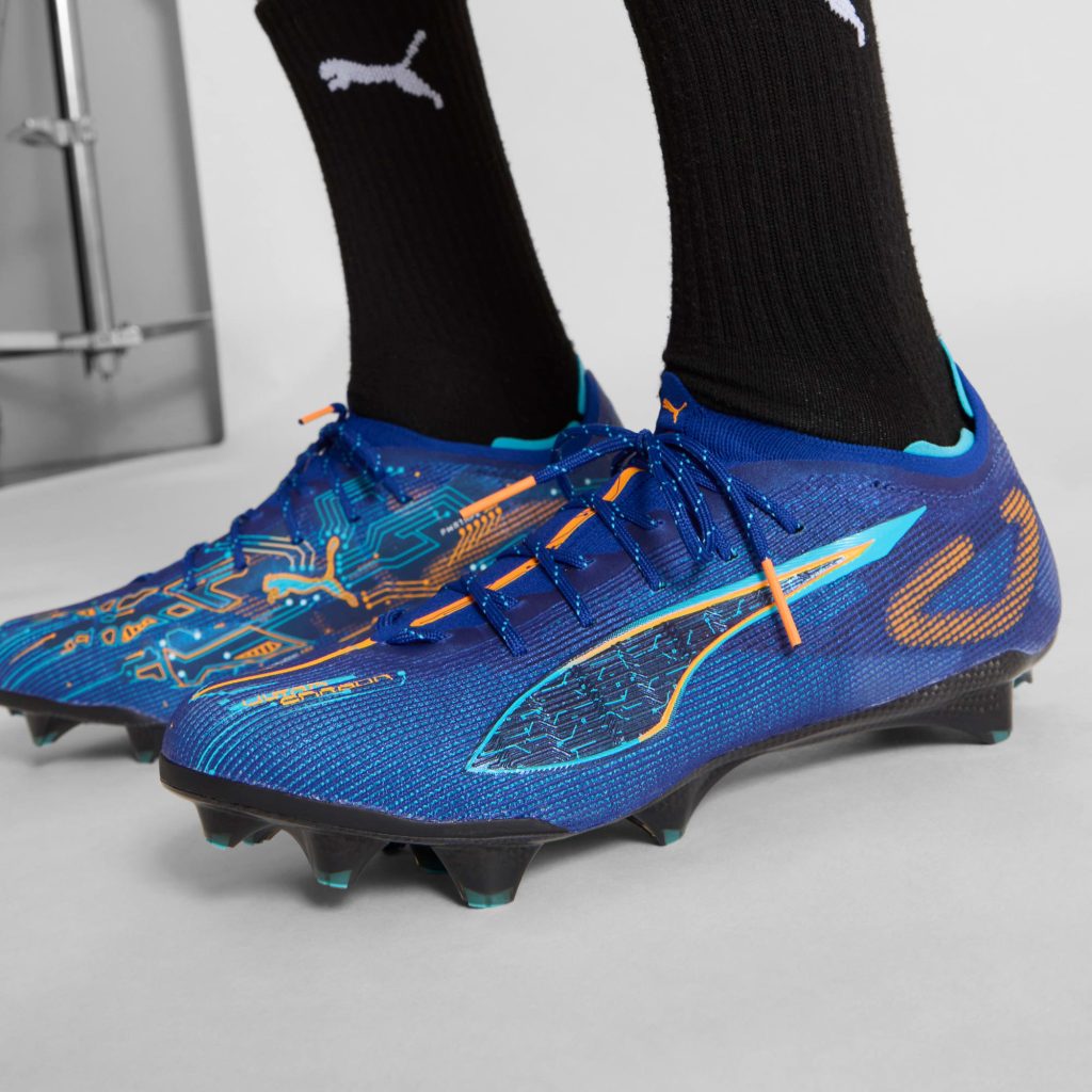 PUMA Ultra 5 Carbon Speed FG — Vivid Blue / Heat Fire — Men’s 13